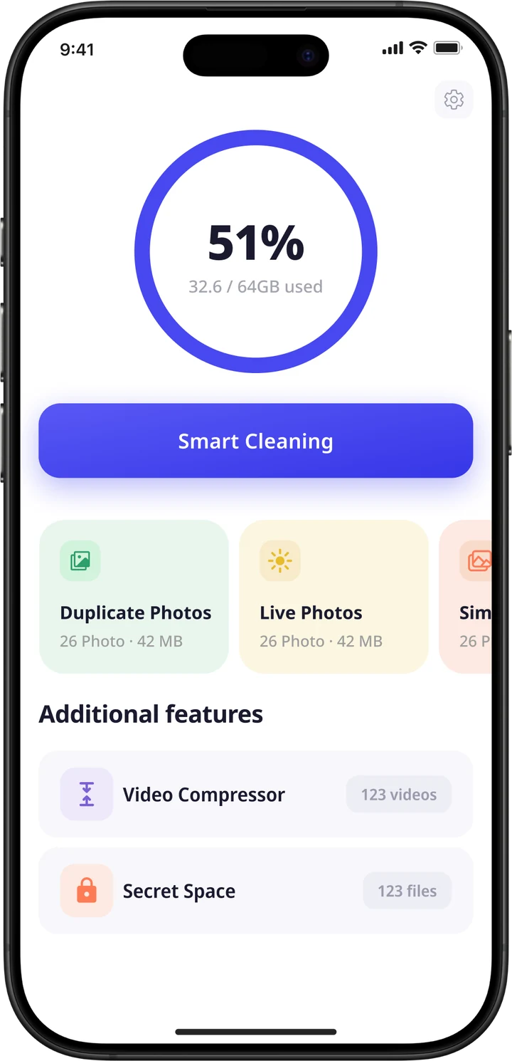 FastSweep home screen showing 51% storage used and a Smart Cleaning button